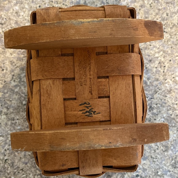 Longaberger Cradle Rocker Handmade Basket - Picture 15 of 17